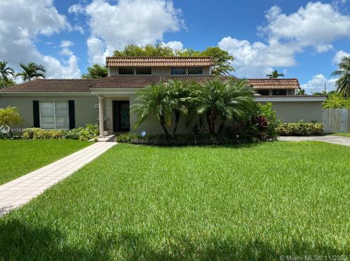 7310 100th Ct, Miami, FL 33173-4650