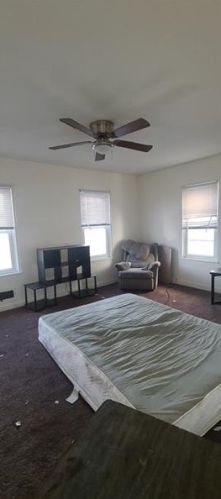 13 Erie Ave, Glassport PA  15045-1308 exterior