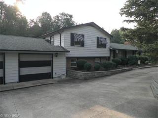 9058 Walton Rd, Macedonia, OH 44067-1137
