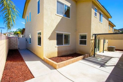 34195 Renton Dr, Lake Elsinore CA  92532 exterior