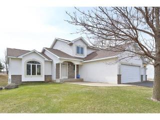 19497 Elmwood Cir, Farmington, MN 55024-7006