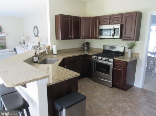 114 Royal Horse Way, Swartzville PA  17569-9353 exterior