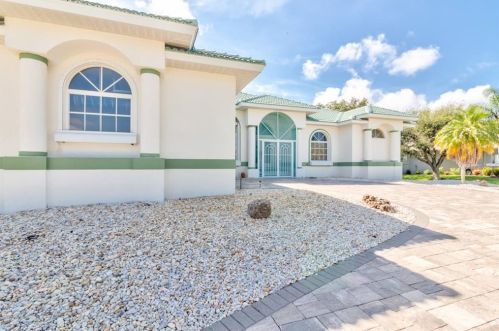 490 Coral Creek Dr, Placida FL  33946-2320 exterior