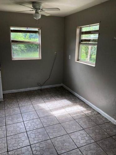 101 Alabama Rd, Lehigh Acres FL  33936-7104 exterior