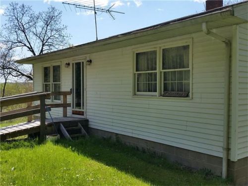 1730 Carlton Rd, Carlton, PA 16311-1804