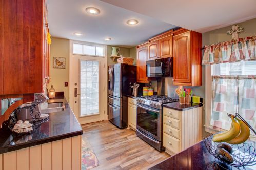 218 3rd St, Florence NJ  08518-2004 exterior