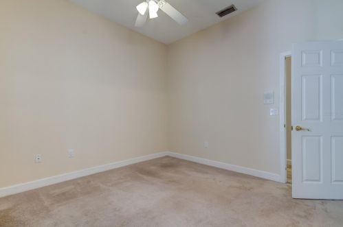 3874 Crescent Cove Pl, Tarpon Springs FL  34688-7708 exterior