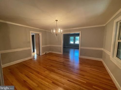 504 Church St, Charles Town WV  25414-1314 exterior