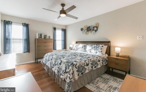 43 Tarragon Ct, West Deptford NJ  08086-2410 exterior