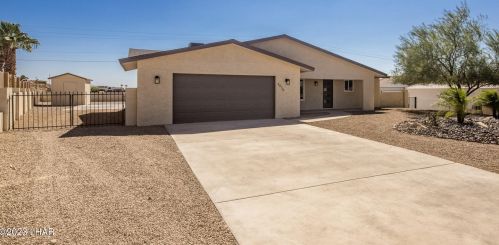 4030 Arrowhead Dr, Lake Havasu City, AZ 86406-8954