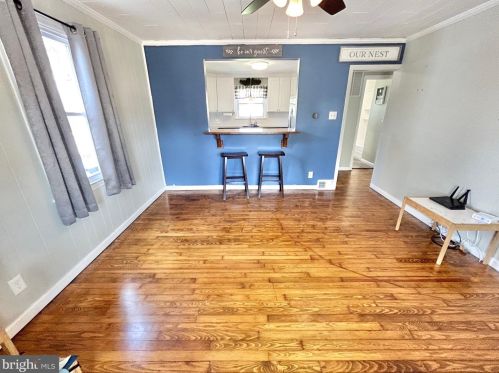 39 3rd St, Florence NJ  08518-2001 exterior