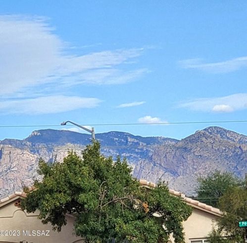 3854 Cetus St, Tucson AZ  85742-5015 exterior