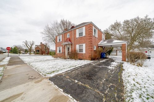 741 Fairmont St, Latrobe, PA 15650-2042