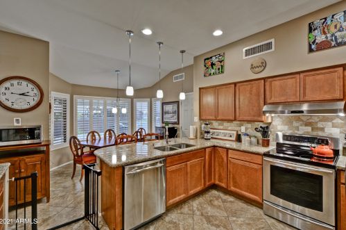 14943 Buttonwood Dr, Sun City AZ 85375-5749 exterior
