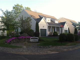 2 Royal Ln, Raymond, NH 03077-2683