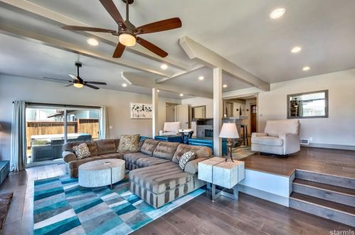 2201 Balboa Dr, South Lake Tahoe, CA 96150-6707