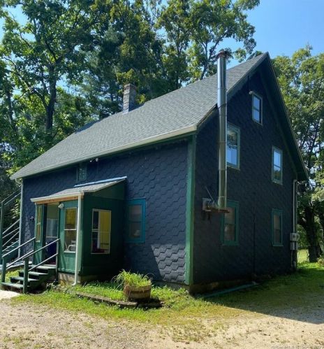 140 Plymouth Rd, Terryville, CT 06786-4907