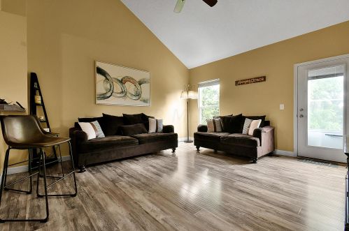 447 Stone Shadow Dr, Blacklick OH  43004-8305 exterior