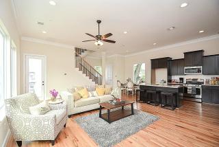 1546 23rd St, Houston TX  77008-1509 exterior