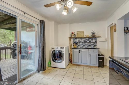 132 Viaduct Ave, Downingtown PA  19335-2847 exterior