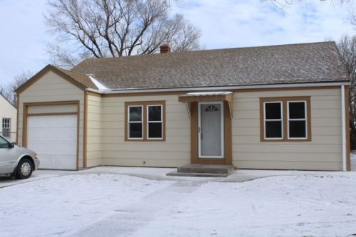 632 Oliver Ave, Wichita KS  67208-3412 exterior