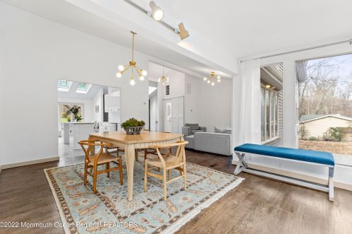 10 Mount Dr, Holmdel Village NJ  07733-1314 exterior