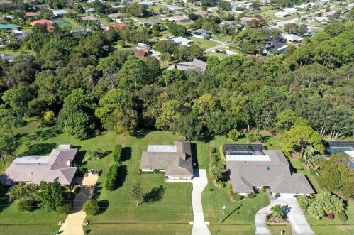 2938 Farley Rd, Fort Pierce, FL 34952-5820