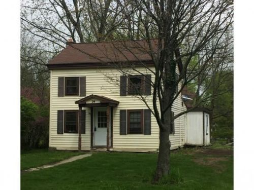 26 Seneca St, Trumansburg, NY 14886-9177
