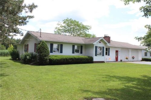 1589 Mills Rd, Junius, NY 13165-9556