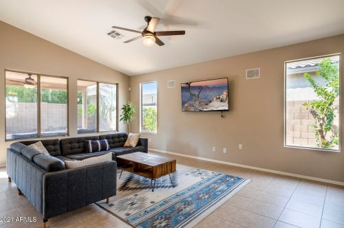 23434 21 Pl, Phoenix AZ 85006-3111 exterior