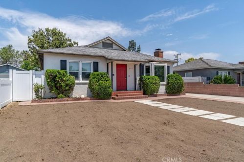 553 Plaza Serena, Ontario CA  91764-2822 exterior
