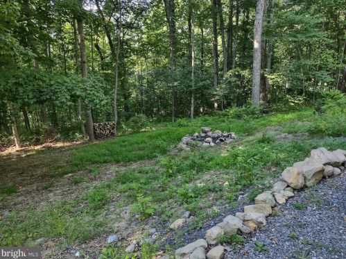 89 Rocky Mountain Ln, New Market VA  22844-3211 exterior