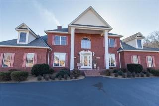 26 Houston Hills Dr, Woodbury, TN 37190-1692
