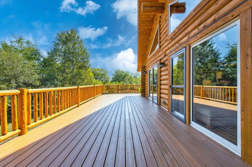 2717 Beaumont Ave, Waterford WI  53185-4933 exterior