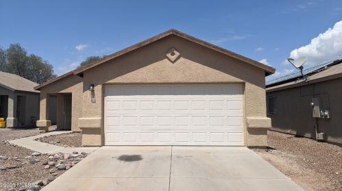 6040 Nantac Rim Dr, Tucson, AZ 85706-4779