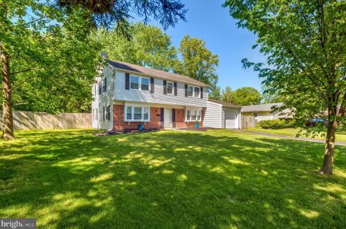 12303 Melling Ln, Bowie, MD 20715-2953