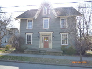 224 Water St, Belvidere, NJ 07823-1217