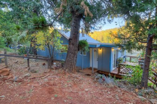 16885 Dolores, Brownsville, CA 95919-9749