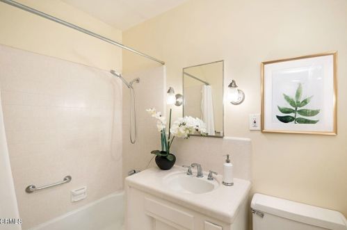 553 Daroca Ave, San Gabriel CA  91775-2213 exterior