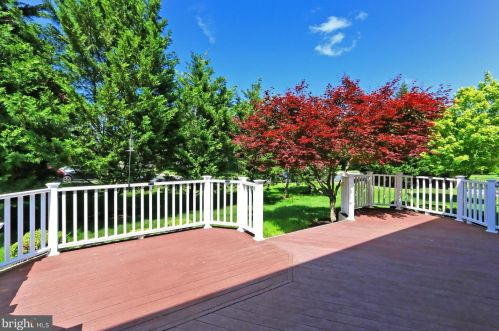 14286 Chalfont Dr, Haymarket VA  20169-2632 exterior