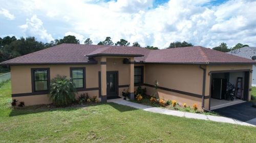 2660 72nd Ave, Naples, FL 34120-2742