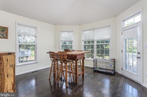 5800 Serengeti Ct, Haymarket VA  20169-3200 exterior