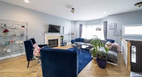 271 Grant Ave, Cliffside Park, NJ 07010-2503