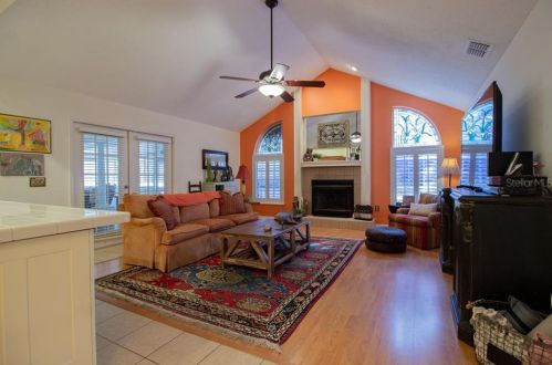 5939 Windwood Dr, Lakeland FL  33813-4805 exterior