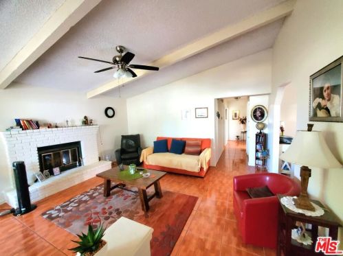 1317 Malerbi Ct, Bakersfield, CA 93307-6345