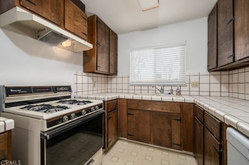 4875 Acacia Ave, San Bernardino CA  92407-3105 exterior