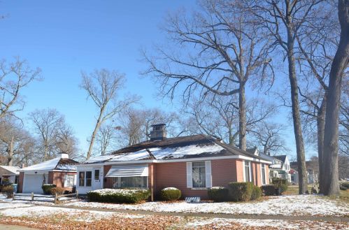 808 Webster St, Mishawaka, IN 46545-5964