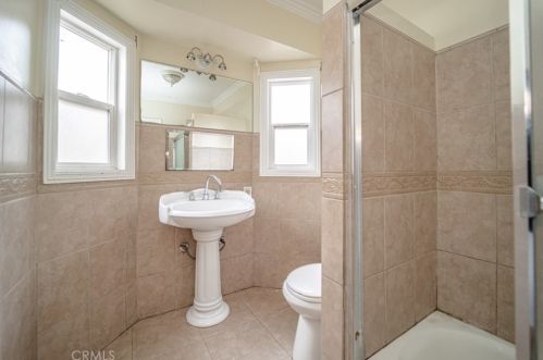 12015 Muriel Dr, Lynwood CA  90262-5255 exterior