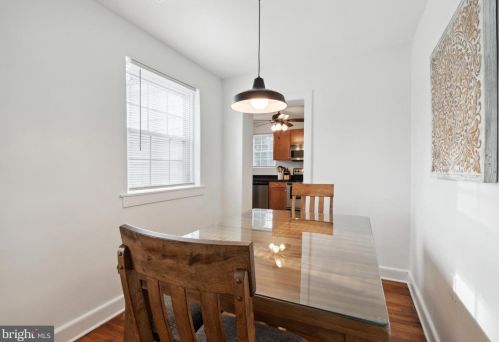 71 7th Ave, Collegeville PA  19426-2107 exterior