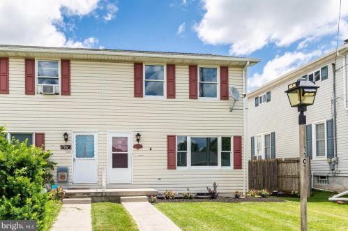 110 Beck Mill Rd, Hanover, PA 17331-3859